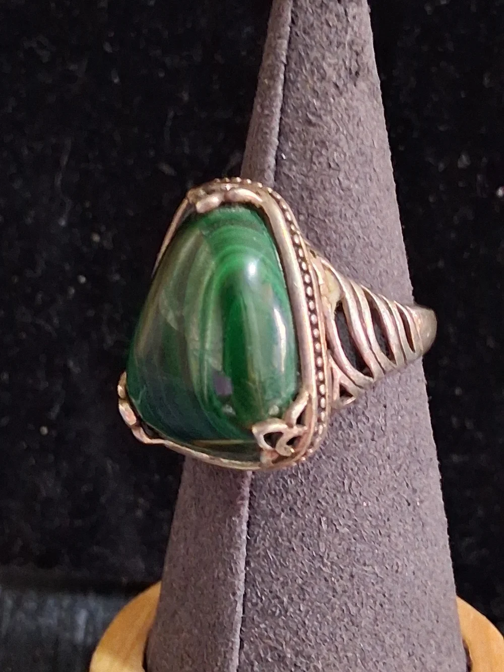 Vintage Navajo Sterling Silver Malachite Statement Ring Size 8 Boho Southwest